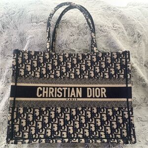 Christian Dior Oblique Medium Tote Bag